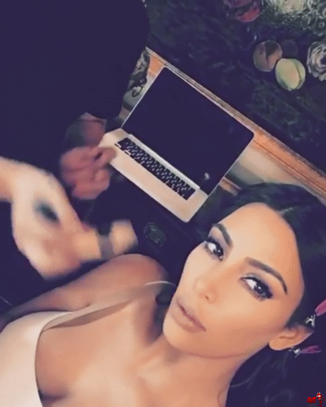 Kim Kardashian does makeup and in short video shows tongue GIF - AngryGIF